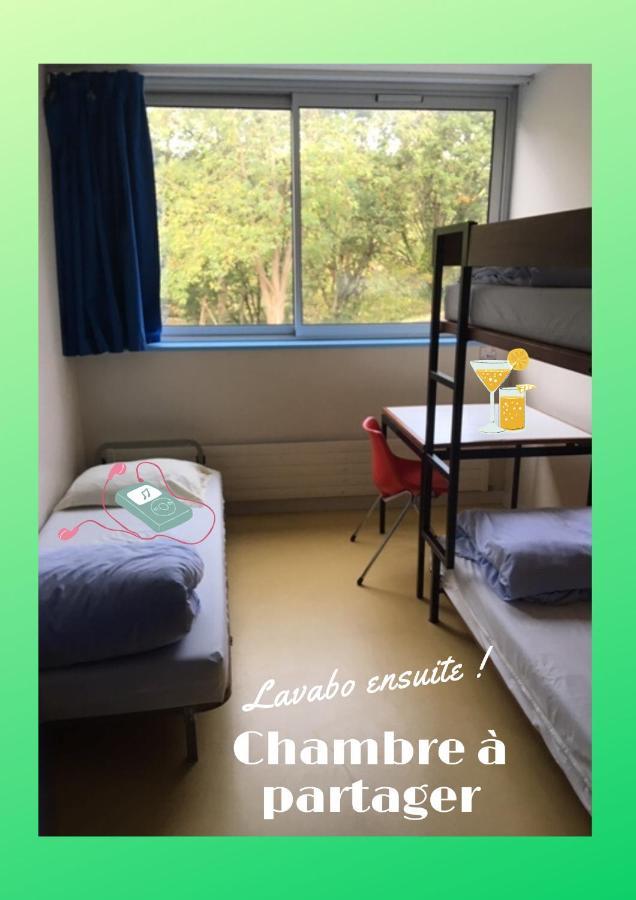 Auberge De Jeunesse Hi לוריין מראה חיצוני תמונה